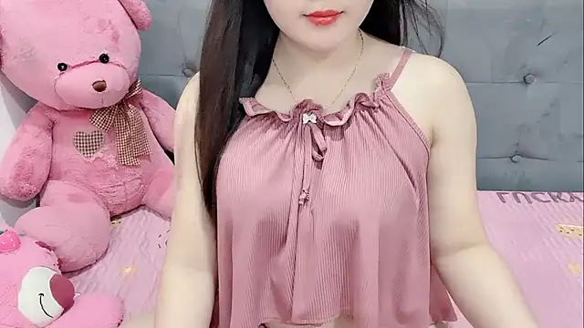 Snapshot of Funikio chatting on October 11, 3:32 pm Funikio online show from October 11, 3:32 pm