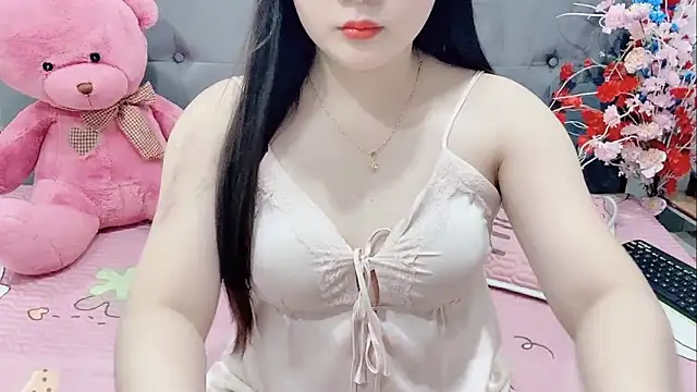 Snapshot of Funikio chatting on November 23, 1:16 am Funikio online show from November 23, 1:16 am