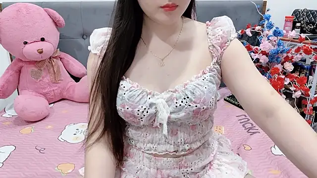 Funikio online show from April 22, 1:19 am