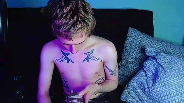 Snapshot of axxxturel chatting on December 26, 1:29 am axxxturel online show from December 26, 1:29 am