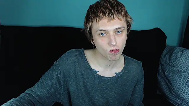 Snapshot of axxxturel chatting on January 10, 1:21 am axxxturel online show from January 10, 1:21 am