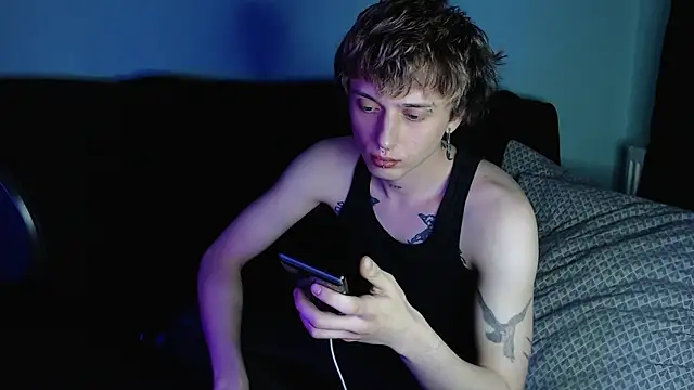 Snapshot of axxxturel chatting on March 19, 8:22 pm axxxturel online show from March 19, 8:22 pm