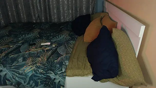 Snapshot of axxxturel chatting on September 14, 4:50 pm axxxturel online show from September 14, 4:50 pm