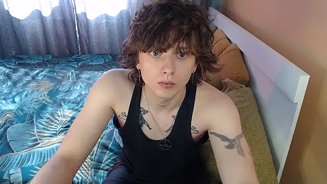 Snapshot of axxxturel chatting on September 22, 10:39 am axxxturel online show from September 22, 10:39 am