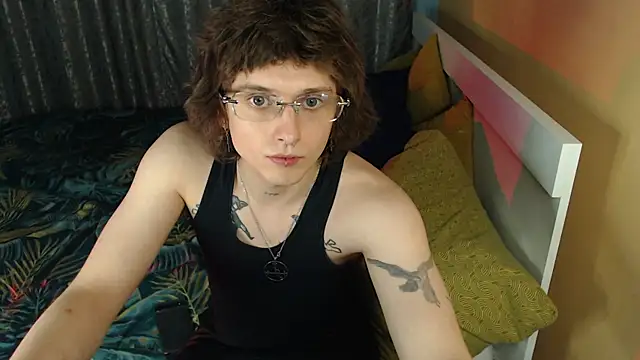 Snapshot of axxxturel chatting on September 25, 7:28 pm axxxturel online show from September 25, 7:28 pm