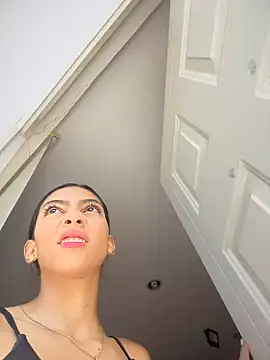 Ema azel online show from December 4, 1:42 pm