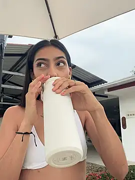 Ema azel online show from March 22, 1:30 pm