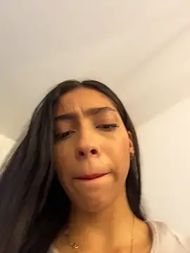 Ema azel online show from March 26, 1:49 pm