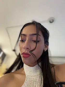 Ema azel online show from April 10, 2:00 pm