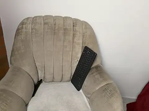 kanela3434 online show from April 22, 12:02 am