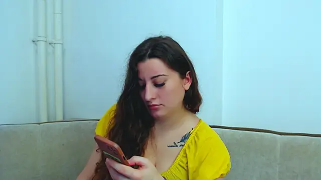 Helen Adams  online show from December 25, 10:28 am