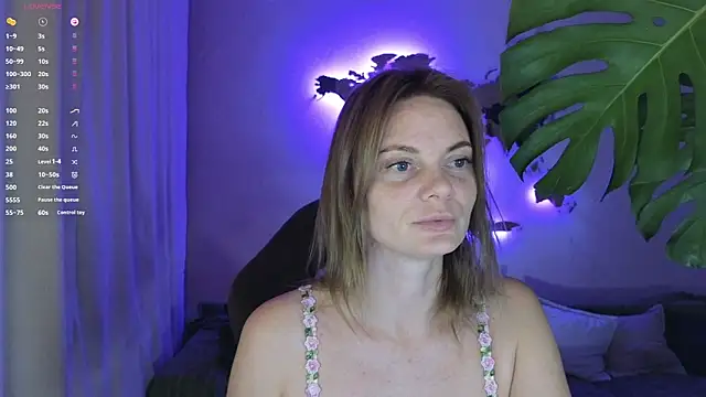 Snapshot of Sam_Klaus chatting on November 7, 10:54 pm Sam Klaus online show from November 7, 10:54 pm