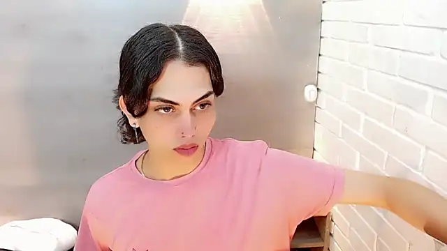 Daniela Pink  online show from November 23, 6:08 pm