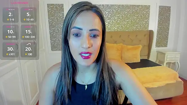 Snapshot of KimWessel_ chatting on December 6, 7:56 pm KimWessel  online show from December 6, 7:56 pm
