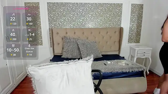 Snapshot of KimWessel_ chatting on February 19, 7:59 pm KimWessel  online show from February 19, 7:59 pm
