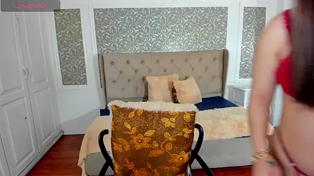 Snapshot of KimWessel_ chatting on March 5, 7:49 pm KimWessel  online show from March 5, 7:49 pm