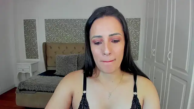 Snapshot of KimWessel_ chatting on October 22, 8:08 pm KimWessel  online show from October 22, 8:08 pm