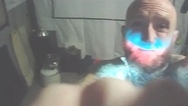 Smurfschmidt online show from December 18, 8:26 pm