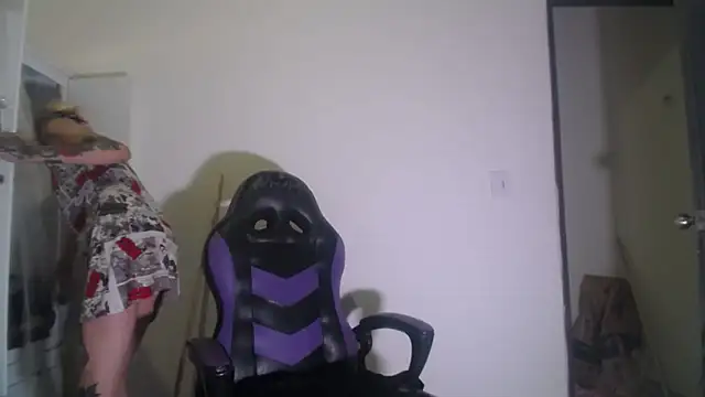 barbara anal squirt  online show from October 14, 8:20 pm