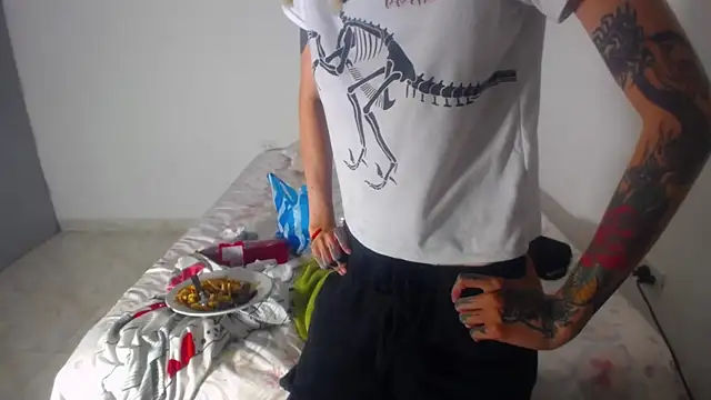 barbara anal squirt  online show from April 22, 10:00 pm