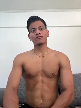 bbchocolate27 online show from April 12, 6:24 pm