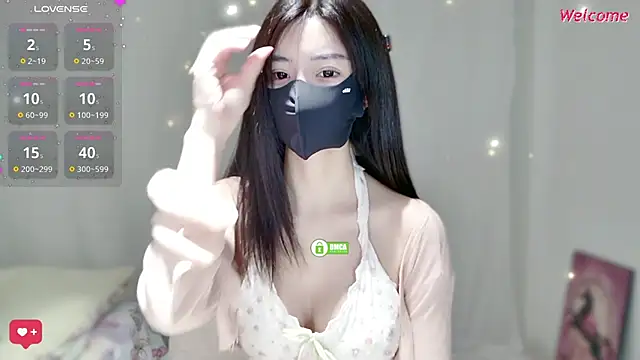 Snapshot of Duduludululu chatting on October 26, 7:36 am Duduludululu online show from October 26, 7:36 am