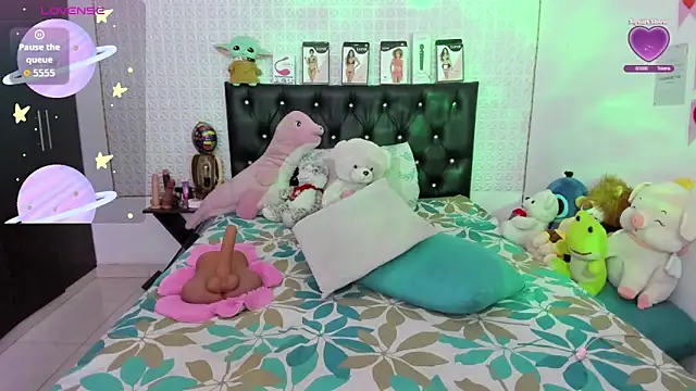 redgirlofficial online show from September 26, 3:54 am