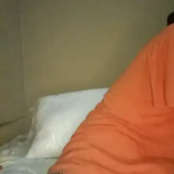 Gifttheskimaskboy online show from November 29, 8:01 pm