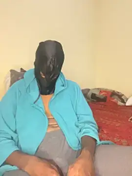Snapshot of Gifttheskimaskboy chatting on April 23, 8:33 pm Gifttheskimaskboy online show from April 23, 8:33 pm