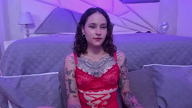 Snapshot of AnnyThompson_ chatting on December 7, 2:31 am AnnyThompson online show from December 7, 2:31 am