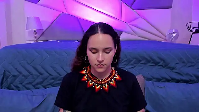 Snapshot of AnnyThompson_ chatting on January 18, 11:44 pm AnnyThompson online show from January 18, 11:44 pm