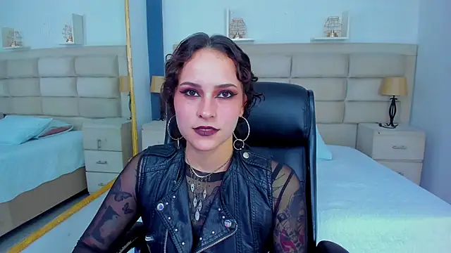 Snapshot of AnnyThompson_ chatting on October 10, 9:03 pm AnnyThompson online show from October 10, 9:03 pm