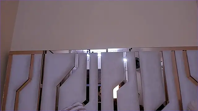 TifanyChill online show from January 6, 7:06 pm