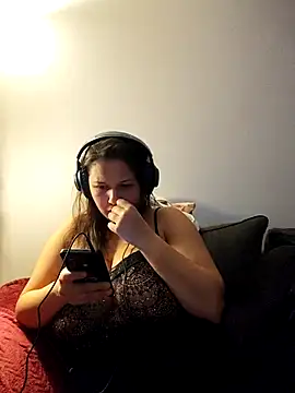 Snapshot of minette-sexy chatting on March 15, 9:05 pm minette-sexy online show from March 15, 9:05 pm