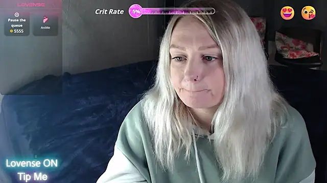 laurynrox online show from November 18, 10:03 pm