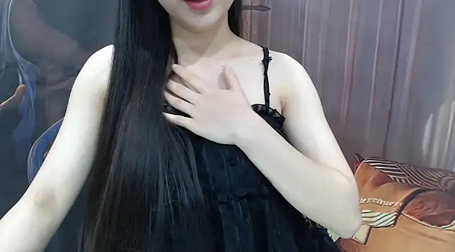 Snapshot of KaleAnisa chatting on February 26, 4:25 am KaleAnisa online show from February 26, 4:25 am