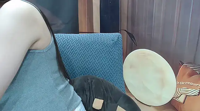 Snapshot of KaleAnisa chatting on March 11, 10:40 am KaleAnisa online show from March 11, 10:40 am