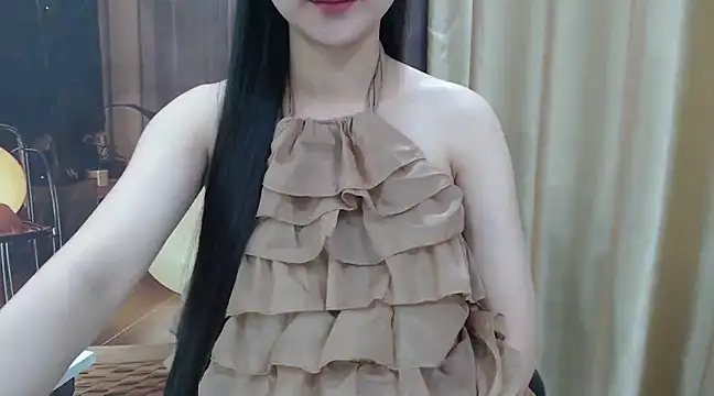 Snapshot of KaleAnisa chatting on March 19, 10:33 am KaleAnisa online show from March 19, 10:33 am