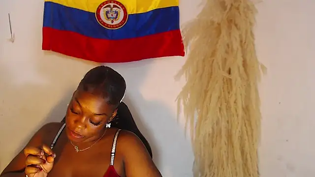 keilysofia online show from September 8, 4:28 pm