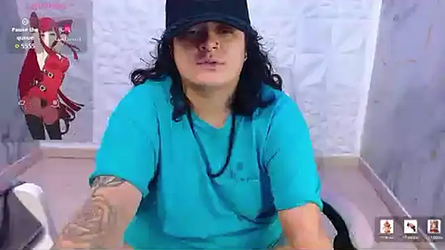 Snapshot of snowflake_xxx chatting on June 11, 12:32 am snowflake xxx online show from June 11, 12:32 am
