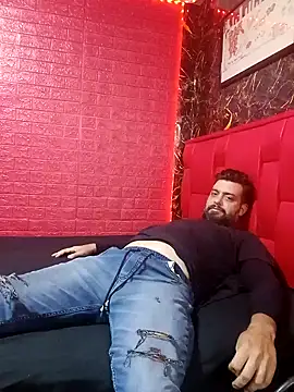 camiysebas21 online show from December 7, 1:36 am