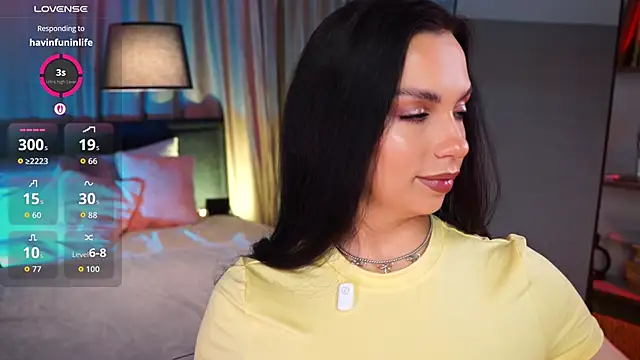 LunaNight online show from March 9, 9:19 pm