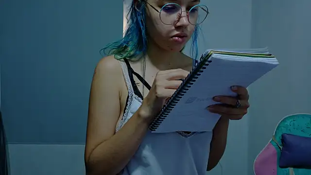 WandaDoll online show from February 7, 12:09 pm