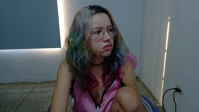 WandaDoll online show from March 29, 12:16 pm