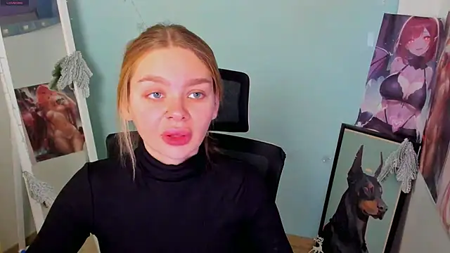 Molly sweetie online show from December 29, 9:50 am