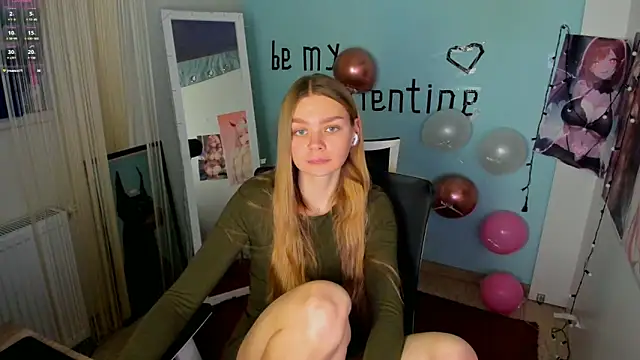 Molly sweetie online show from February 18, 10:05 am