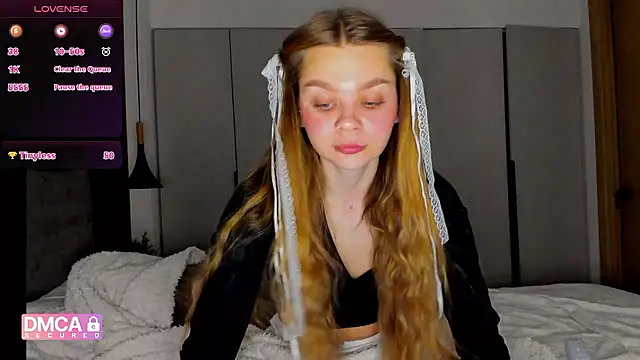 Molly sweetie online show from January 7, 7:11 am