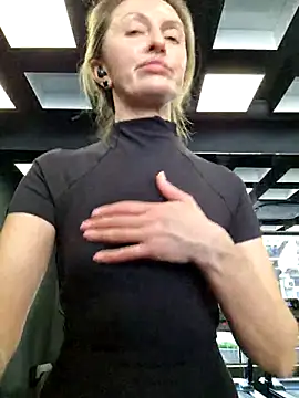 Snapshot of Miss____Mia_ chatting on March 7, 11:51 am Miss Mia online show from March 7, 11:51 am