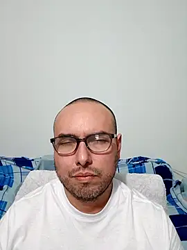 ElSunEagle online show from February 7, 4:05 am