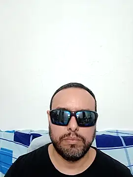 ElSunEagle online show from April 4, 2:43 am